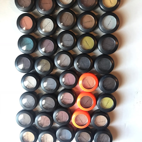 Mac eyeshadows - Picture 3 of 3